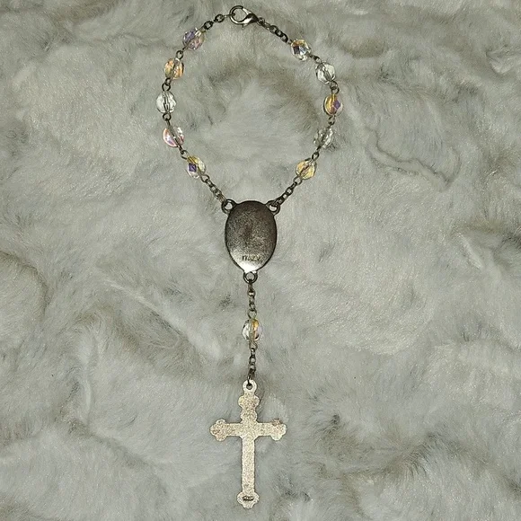 🟢 Rosary Cross Bracelet - Picture 7 of 10